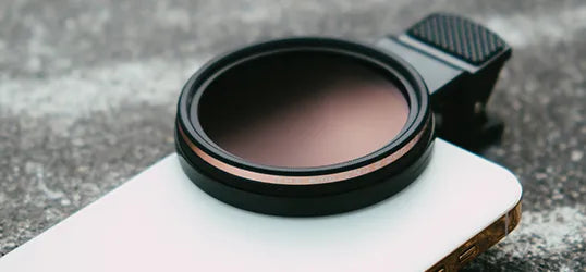【24時間匿名発送】THE emo Insight 光の反射を抑えるスマホレンズ 反射を抑える】Insight_52mm （インクルーシブパッケージ） | THE emo